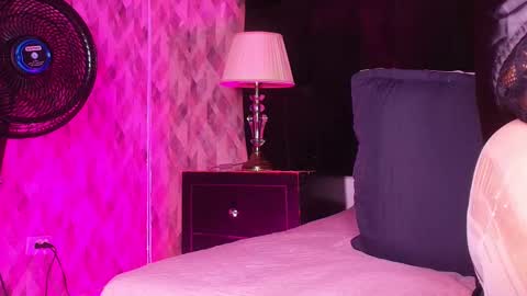 WEN SHENG online show from September 30, 9:25 pm