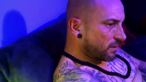 werhorny3 online show from December 23, 6:52 am