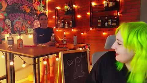 little girl who is always rightLisa online show from September 25, 2:40 am