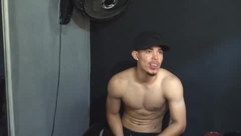 wesley_77 online show from March 14, 7:29 pm