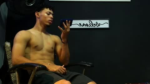 wesley_77 online show from May 9, 10:27 pm