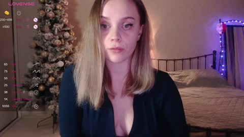 Snapshot of wet_lana chatting on January 13, 4:51 pm Lana online show from January 13, 4:51 pm