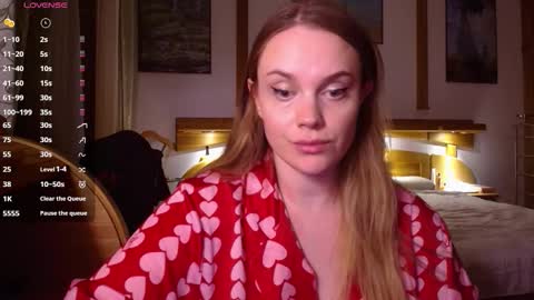 Lana online show from March 4, 9:56 pm