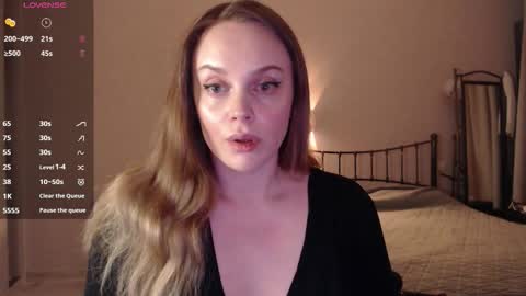 Snapshot of wet_lana chatting on September 8, 5:12 pm Lana online show from September 8, 5:12 pm