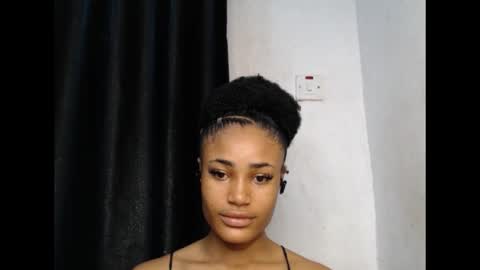 wetdrippussy7 online show from October 14, 7:28 pm