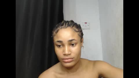 wetdrippussy7 online show from September 20, 9:40 pm