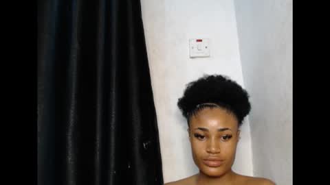 wetdrippussy7 online show from October 12, 7:16 pm