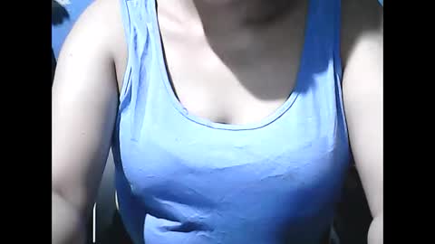 Snapshot of wethornypussy4u chatting on September 16, 2:31 pm wethornypussy4u online show from September 16, 2:31 pm