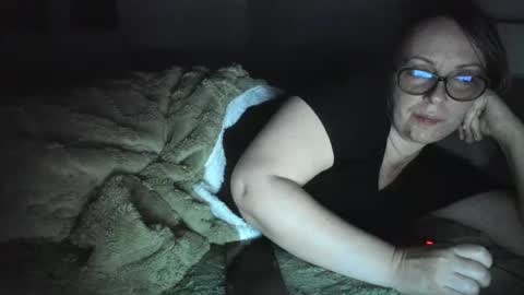 Amy online show from October 19, 8:57 pm