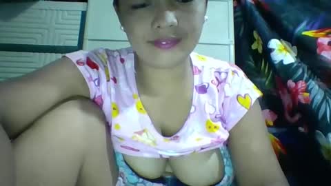 wetpussie4_you online show from September 23, 7:24 am