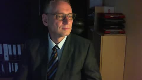 Franz online show from December 30, 2:19 pm