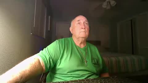 wfs2946 online show from December 17, 2:01 am