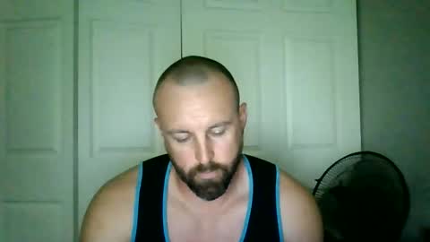 wh_2415 online show from May 24, 8:04 pm