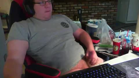 whateverdude555 online show from October 26, 3:12 pm