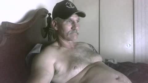 wheenidude online show from May 11, 12:01 pm