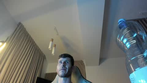 Michael online show from April 3, 6:26 pm