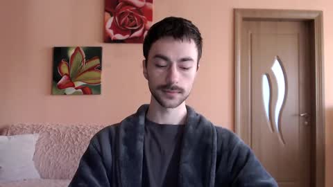 Tom online show from April 18, 1:13 pm