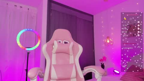 whiteatenea online show from February 8, 8:09 am