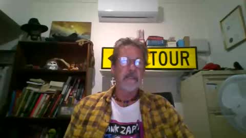 whiteboomer online show from February 22, 3:03 pm