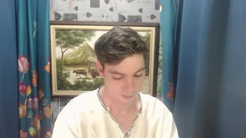 Snapshot of whiteboyinasia chatting on February 5, 3:02 am Christian online show from February 5, 3:02 am