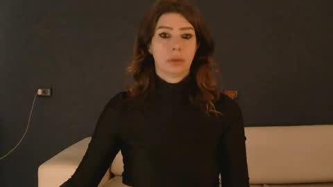 White Queen online show from March 23, 10:31 am