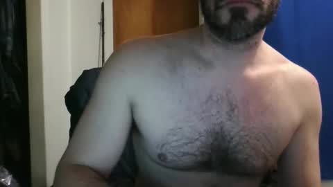 whiteyrm online show from December 29, 8:33 am