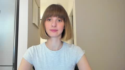 WhoIsEmily online show from July 24, 5:10 pm