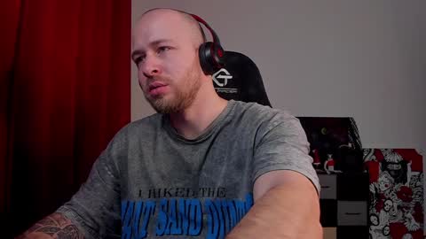 VI online show from February 1, 3:50 pm