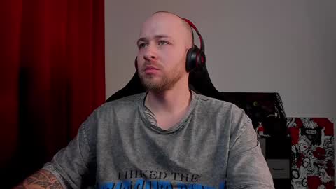 VI online show from February 1, 6:51 pm