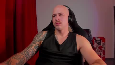 VI online show from November 7, 5:48 pm