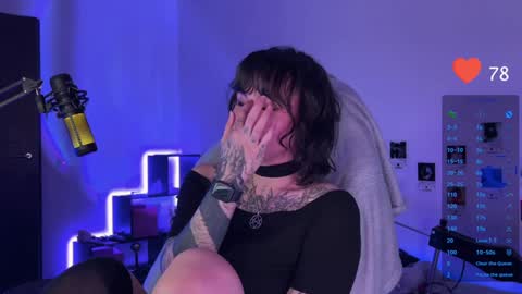 iggy iggz online show from December 30, 1:26 am