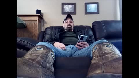 wibootdude online show from February 14, 8:05 pm