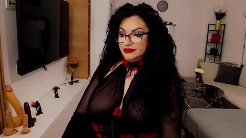 Milf Amy online show from February 27, 7:08 am