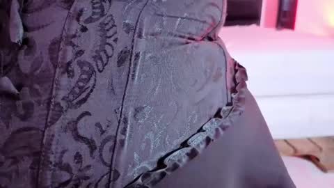 wickedlemon_ online show from May 14, 8:07 pm