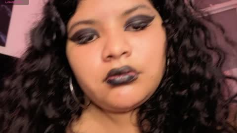 wickedlemon_ online show from May 11, 1:12 am