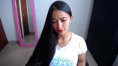 Ilauren online show from February 11, 11:09 am