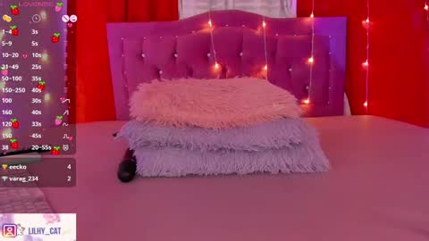 Lily  online show from February 14, 11:09 pm