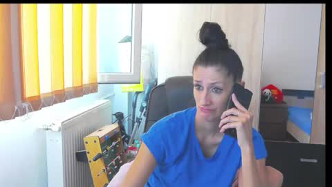 Bea online show from September 22, 11:25 am