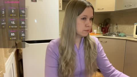 Olivia online show from December 13, 7:25 am