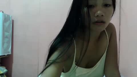 wildchilly_pearl19 online show from January 6, 2:15 am