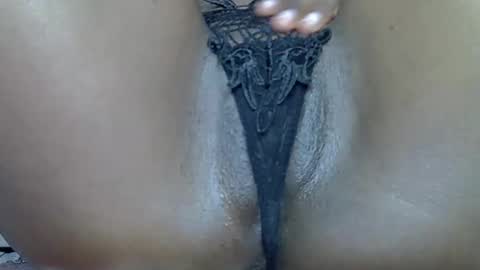 wildkitten650422 online show from February 21, 9:07 pm