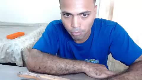 wildloverstv online show from November 1, 6:40 pm