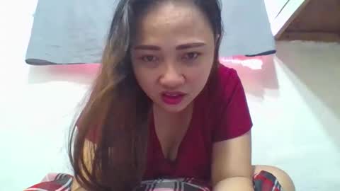 wildpinay26 online show from October 12, 4:16 am