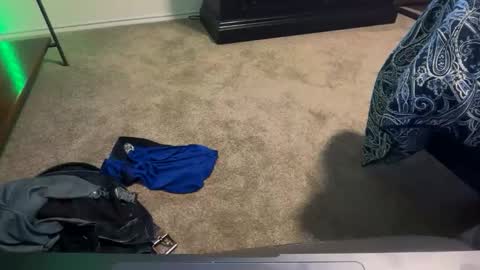 wildtravis online show from November 13, 3:09 am