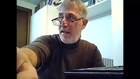 Willfire71 online show from December 5, 1:44 pm