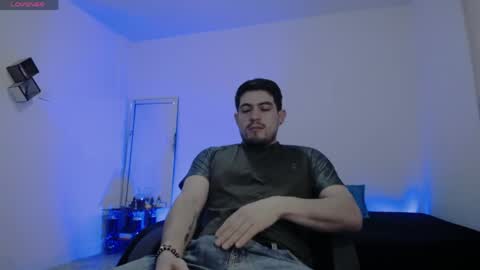 William Steel online show from April 19, 1:45 pm