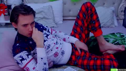 William online show from December 20, 3:24 am