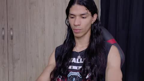 willy_veins online show from April 1, 3:40 am