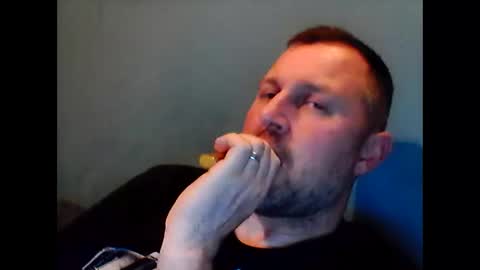 willywinkwer online show from April 18, 9:59 pm