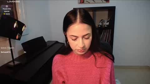 Sara online show from September 29, 7:24 pm